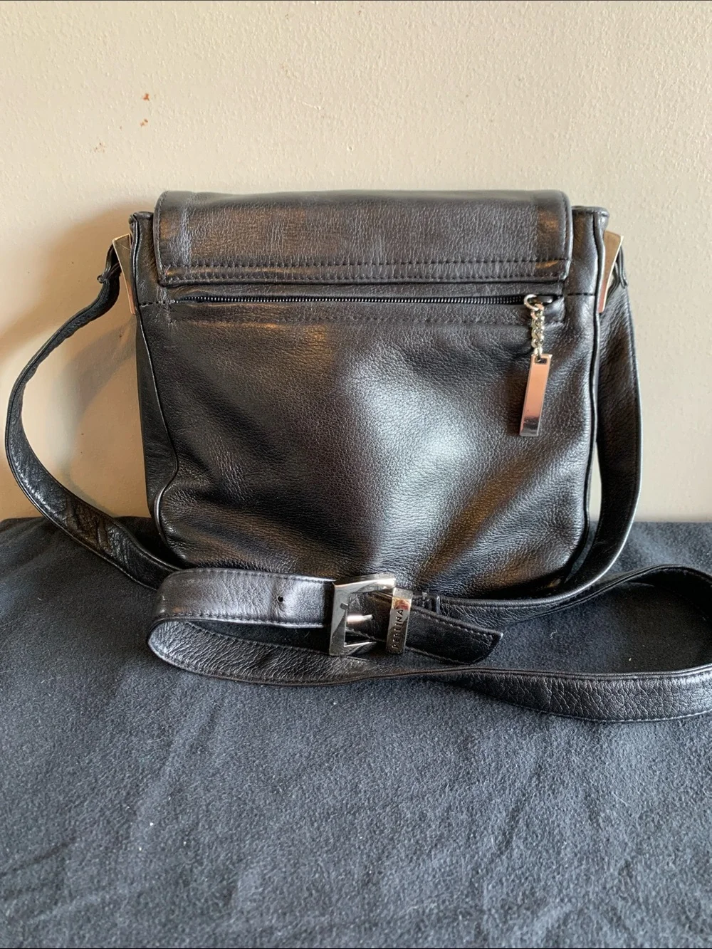 Perlina Black Leather Messenger Bag with Silver Hardware